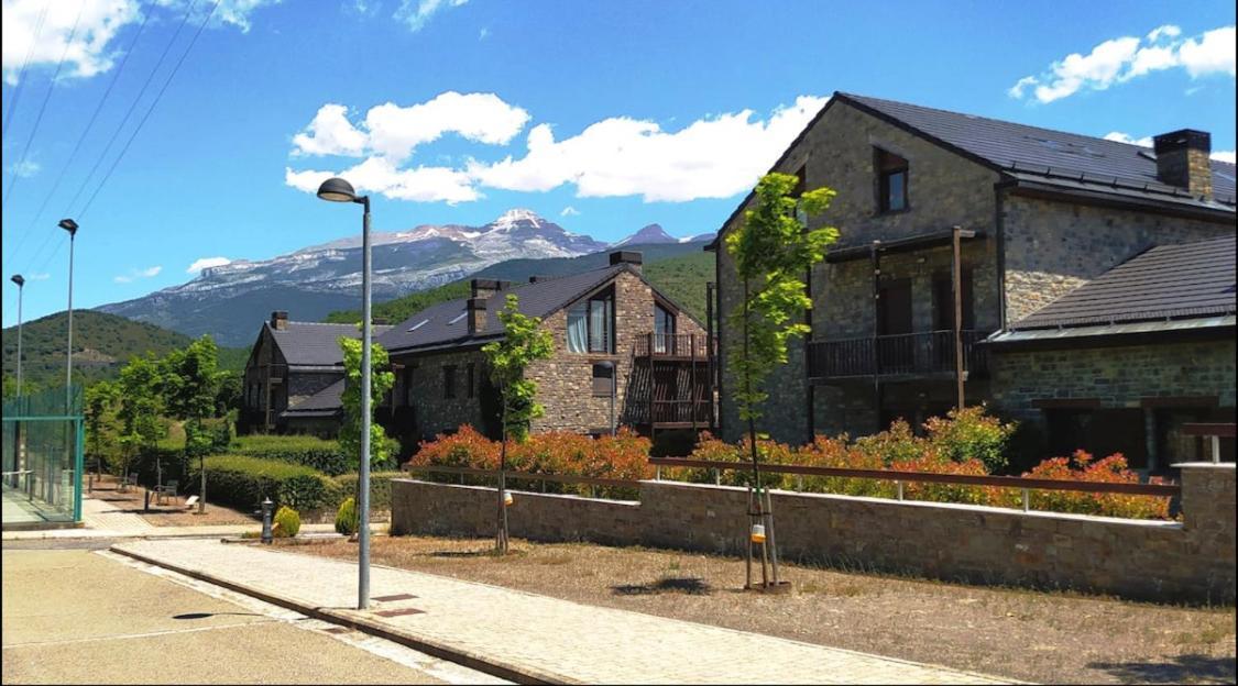 Apartamento Luga Castiello de Jaca Εξωτερικό φωτογραφία